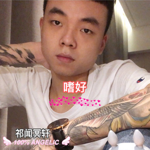 小伙子和老妇videos
